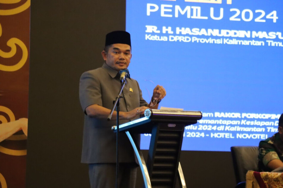 Pj Gubernur Kaltim dan Ketua DPRD Hadiri Rapat Koordinasi Pemantapan Kesiapan Pemilu 2024 di Kalimantan Timur