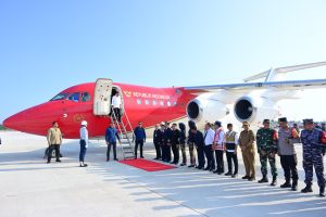 Presiden Jokowi Lakukan Pendaratan Perdana di Bandara Nusantara, Segera Dikonversi Menjadi Bandara Komersial